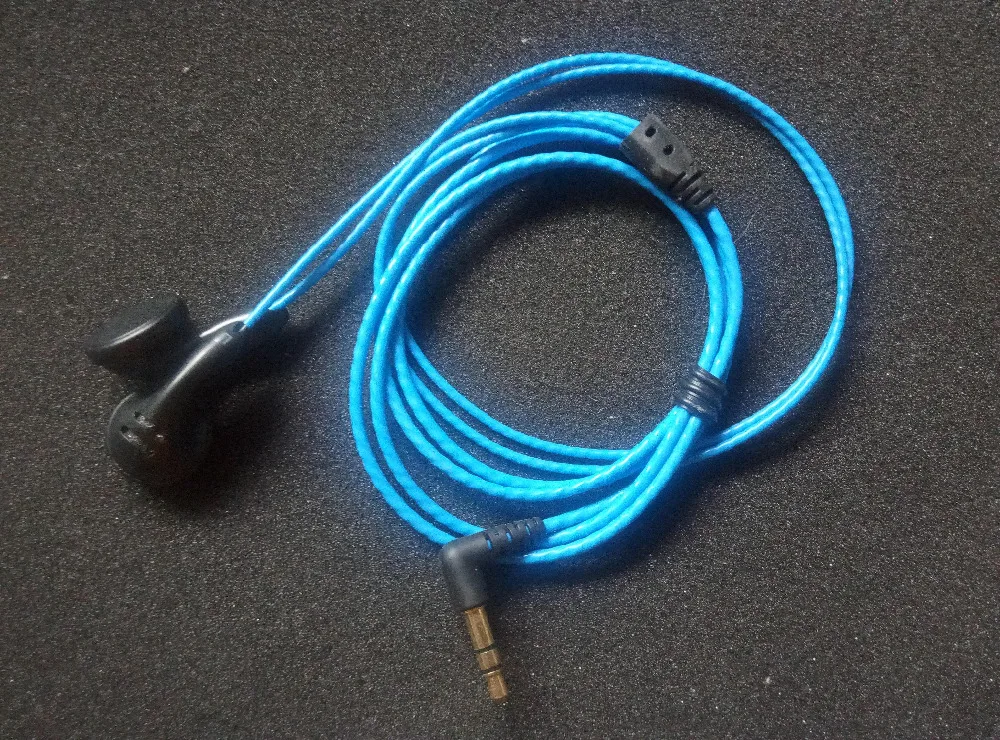 Импеданс наушники. Чувствительность наушников дб. Сопротивление динамика наушников. Сопротивление наушников. Импеданс наушников какой лучше.