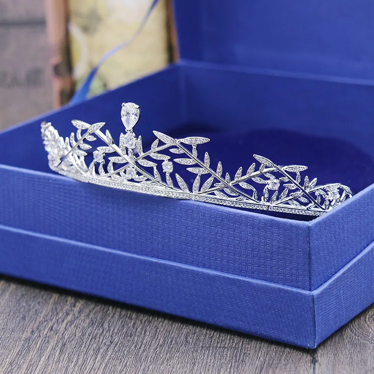 SLBRIDAL Винтаж Серебряный Цвет Кубический Циркон Свадебная Тиара CZ Королева