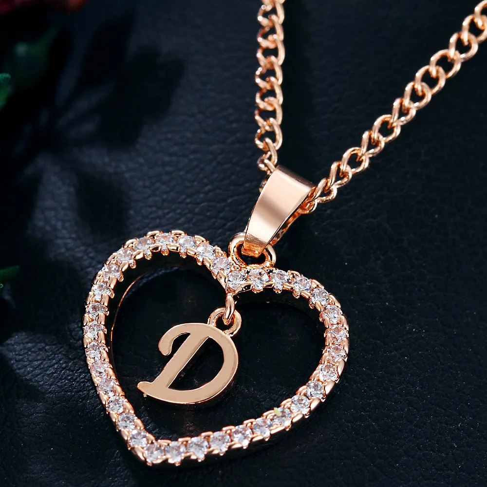 

Crystal Love Heart Pendant 26Letter Name Necklace Gold Color Cubic Zirconia Charm Women Capital Letters Choker Jewelry