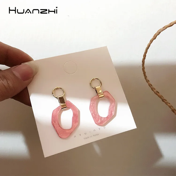 Серьги HUANZHI женские розовые акриловые геометрические полупрозрачные корейские