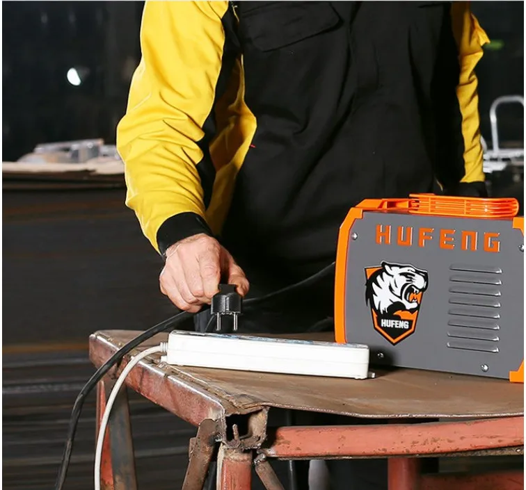 HUFENG сварщик IGBT Портативный 4.6KVA AC220V Arc Электрический сварочный аппарат MMA сварки