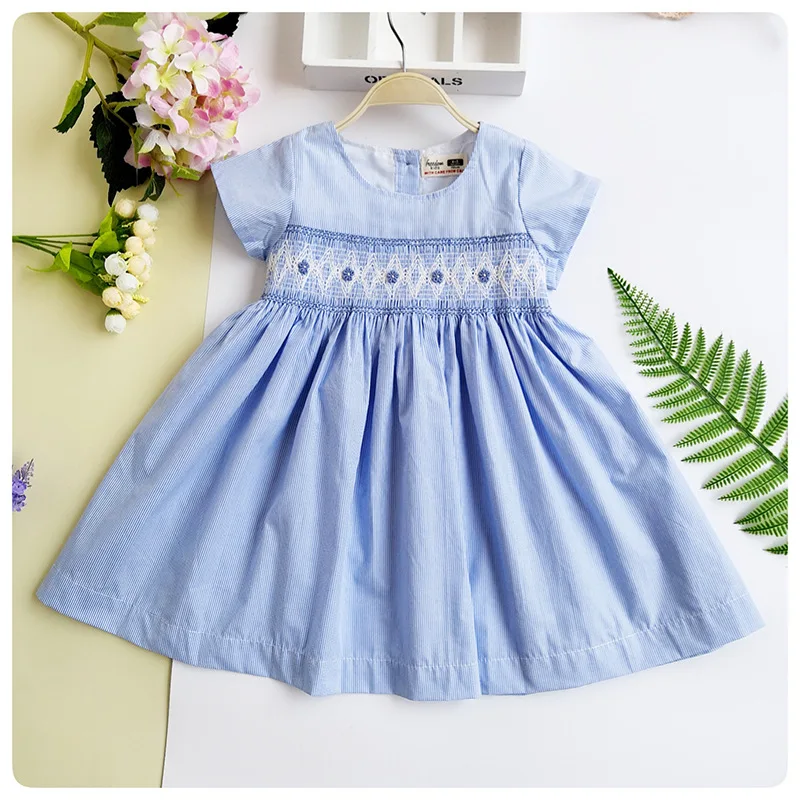 Летнее платье с присборенной юбкой для девочек маленьких праздничные Детские
