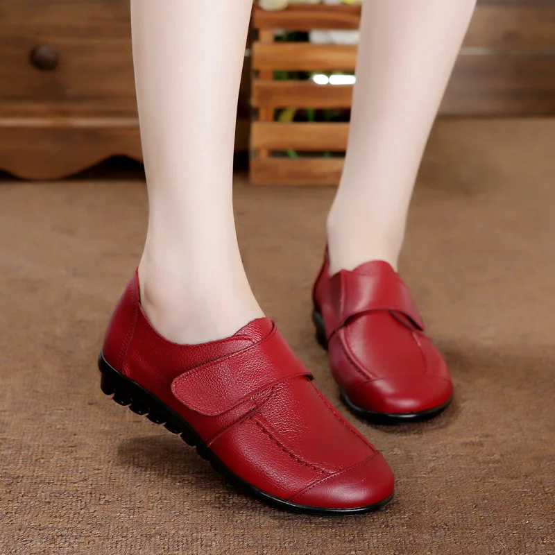 

2020 New Autumn and Winter Shoes Woman Flat Shoes Plus Velvet Soft Comfort Genuine Leather Shoes Women Casual Shoes Large Size