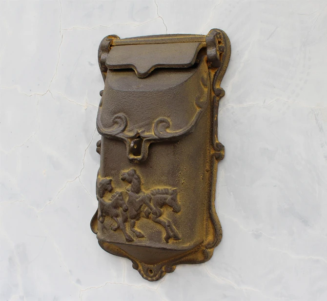 Vintage Brass Cast Iron Mailbox Postbox Mail Box Wall Mounted Wrought Iron Letters Box Metal Garden Supplies