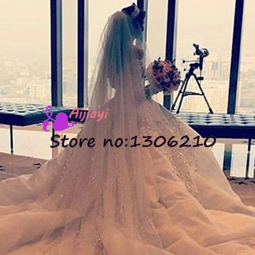 

Luxury Lace Beads Ball Gown Appliques Wedding Gown Sweetheart Long Sleeves Bridal Dress Cathedral Train Robe De Mariee FY214