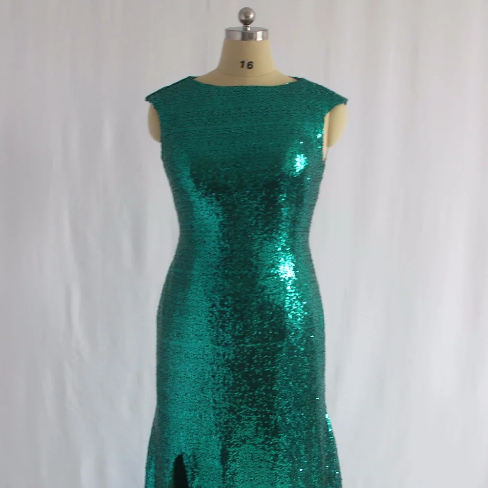 Женское винтажное платье со шлейфом темно-зеленое блестящее для выпускного