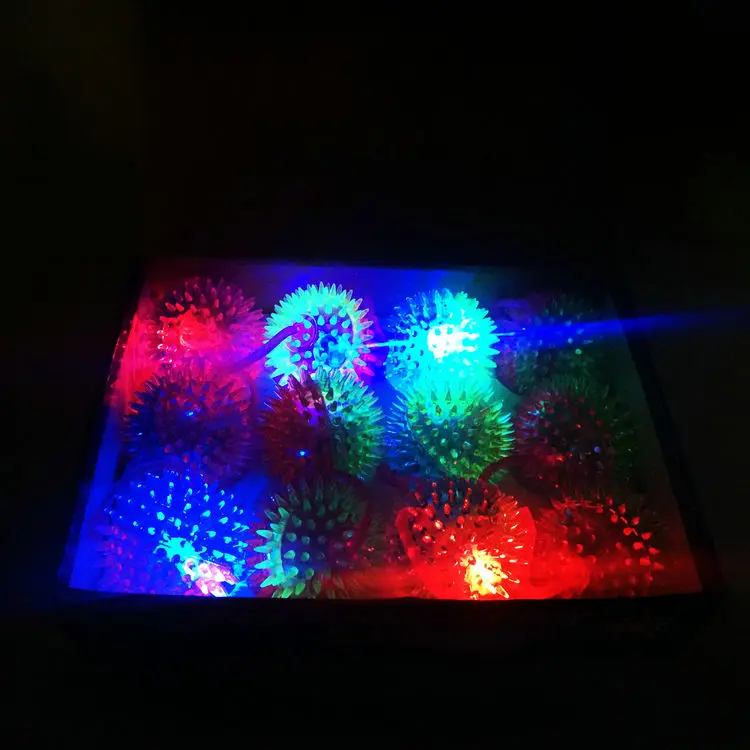 Свисток 7 5 массажный светящийся мяч пинцет называется веревкой Ежик 2021|flash