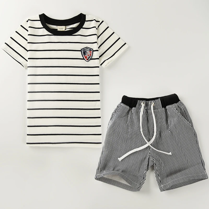 Комплект одежды для семьи одежда платье мамы и дочки в полоску Мода 2017 отца