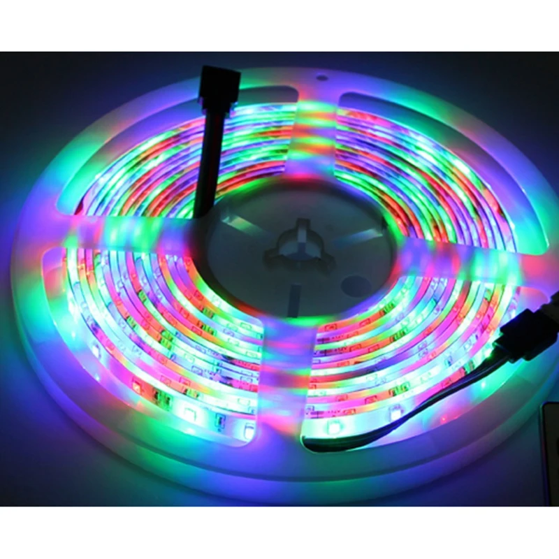 Фото Лента светодиодная RGB SMD 2835, 12 в пост. Тока, с пультом ДУ №3