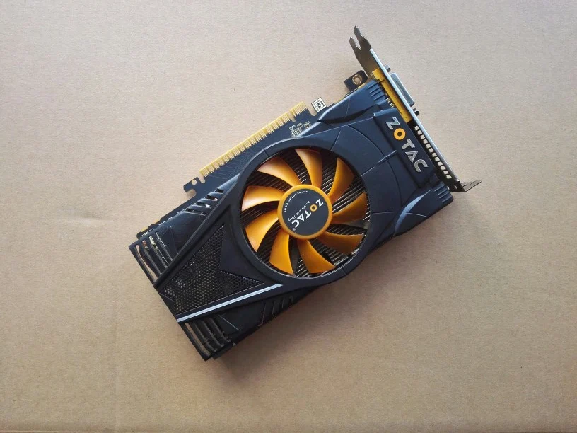 Оригинальная ZOTAC видеокарта GeForce GTX 550Ti-1GD5 Thunder PB для NVIDIA GTX500 GTX550 1GD5 1G видеокарты 192bit GDDR5 б/у