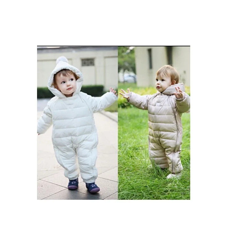 Детский комбинезон на утином пуху для новорожденных теплый зимний с капюшоном