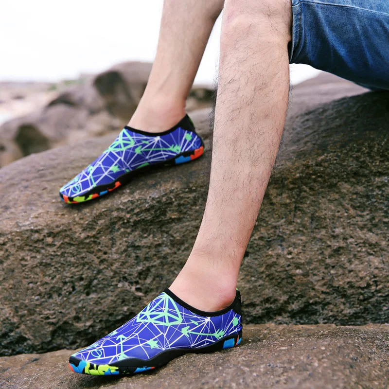 Size35-46 2019 пляжные воды обувь Человек любителей уличная прогулочная болотная