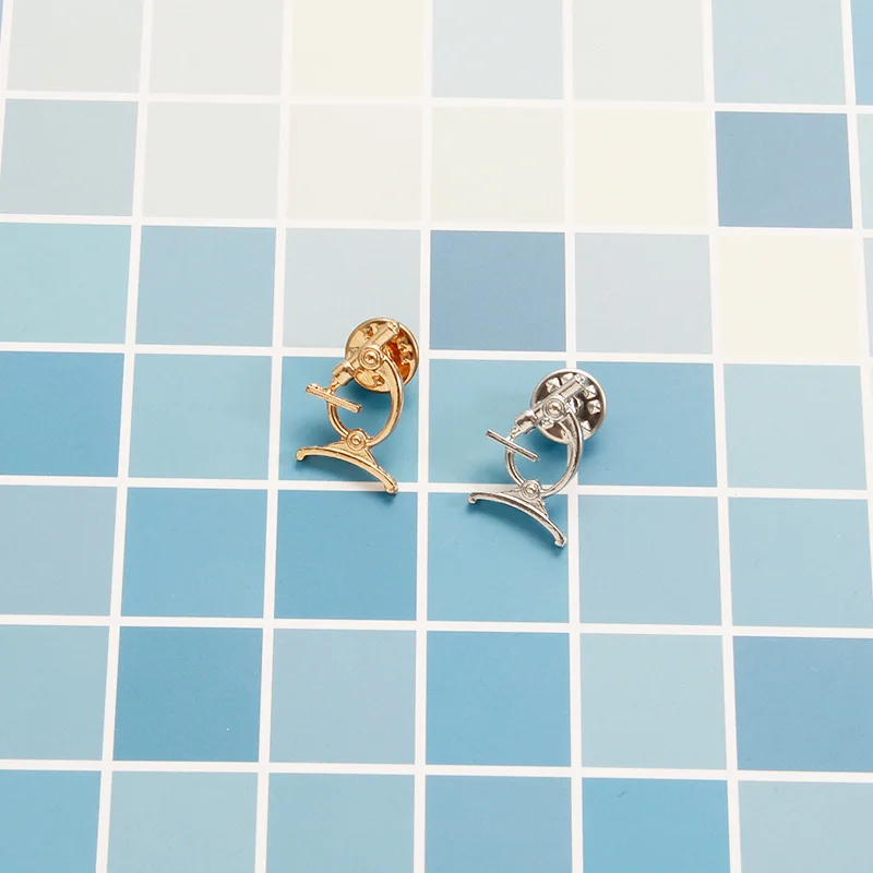 Броши для микроскопа научная химия молекулярная модель Очаровательная булавка