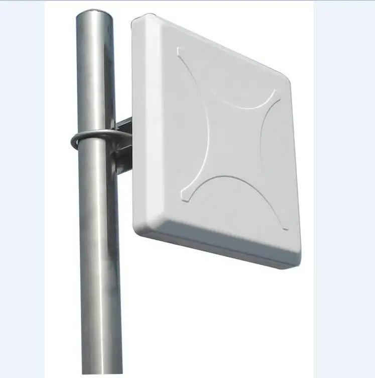 860-960MHz 6M Mid-distance Integrated multi-tag reading UHF RFID Reader |