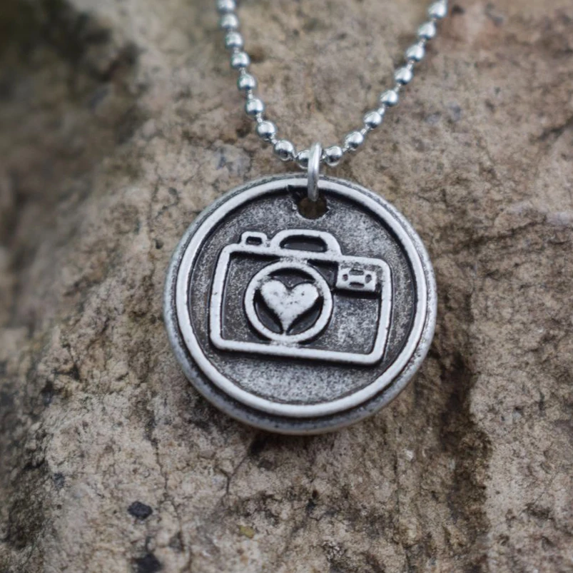 Винтажное ожерелье SanLan с подвеской в виде крошечной камеры Очаровательное