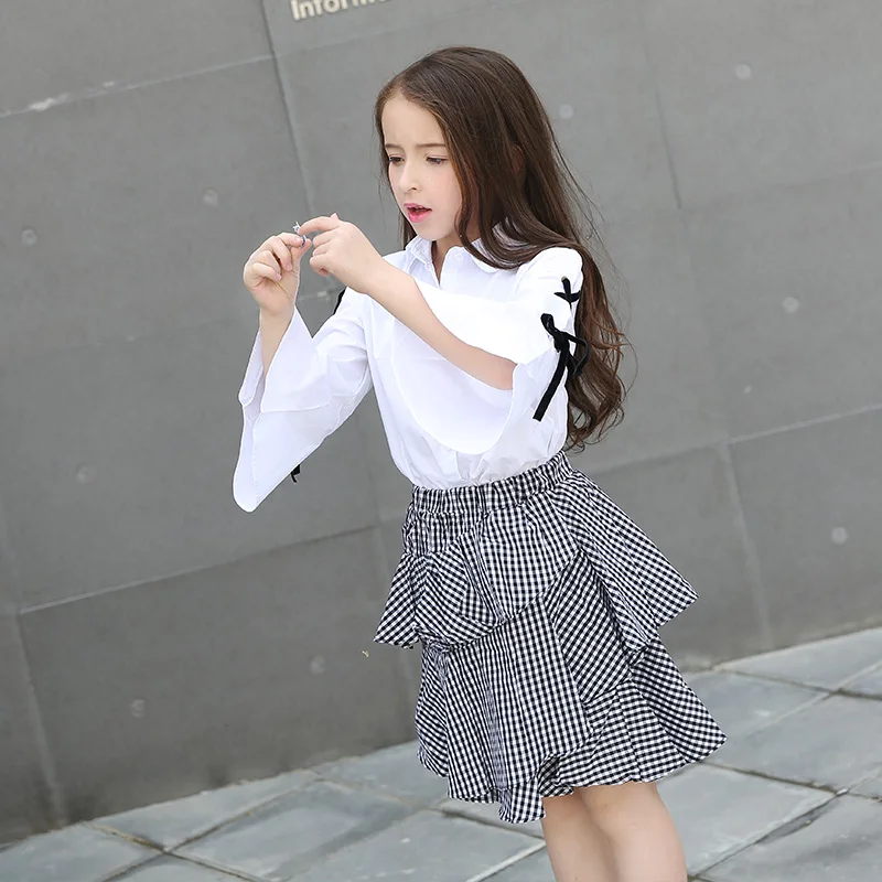 Летняя белая блузка для девочек рубашка хлопковая с рукавами пагода + черная