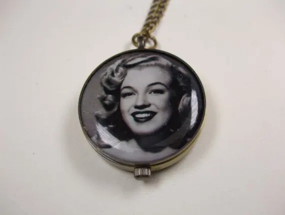 2012 доставка лидер продаж новые мужские и женские антикварные карманные часы