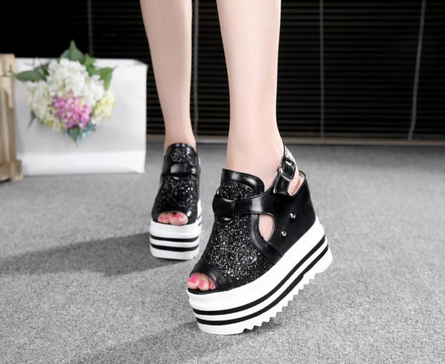 2017 увеличился внутренние сандалии женщин клинья обувь толстым дном лето досуг