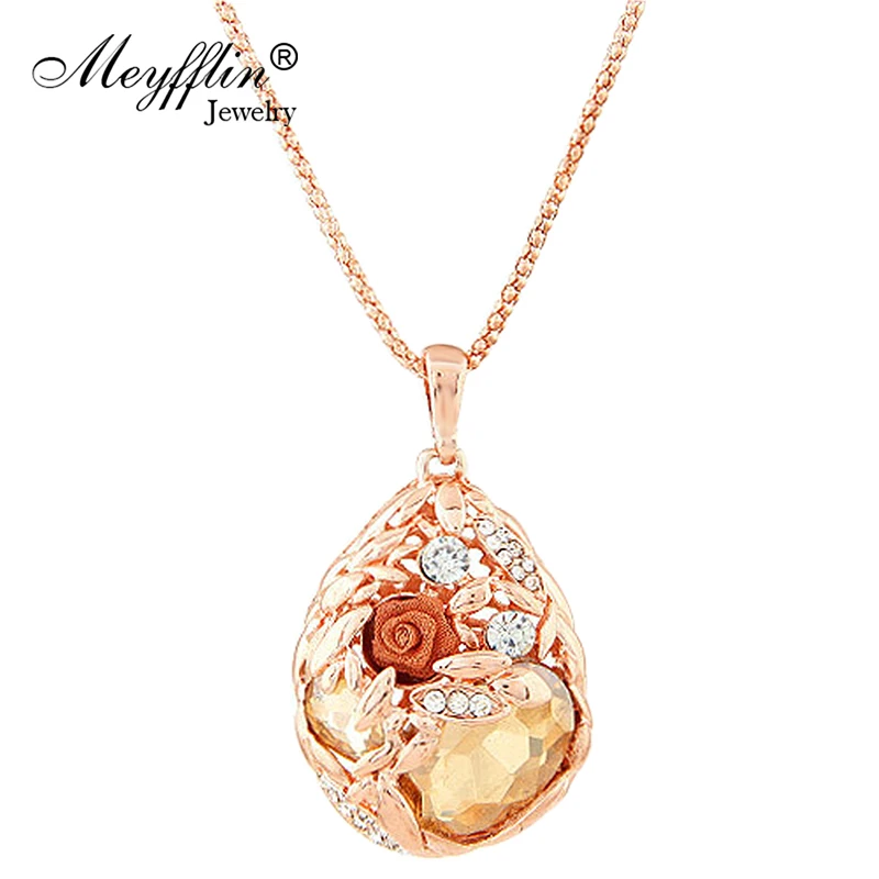 Женское длинное ожерелье с золотыми кристаллами Массивное колье подвеской в