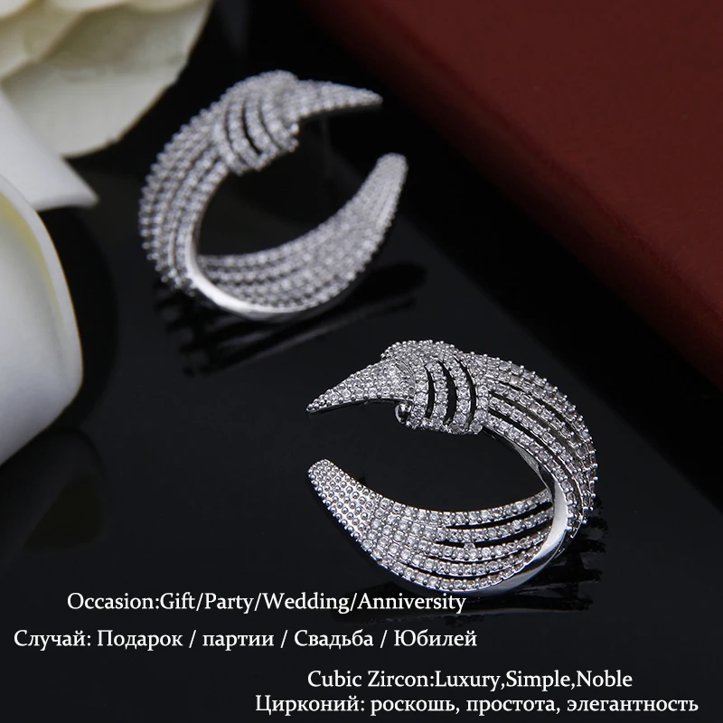 Модные Белые Цвет кубический цирконий CZ Серьги гвоздики акцентом Вдохновленный