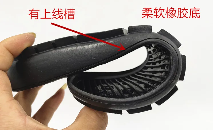 Изменение подошвы женской половины туфли на танкетке ручной работы без шнуровки