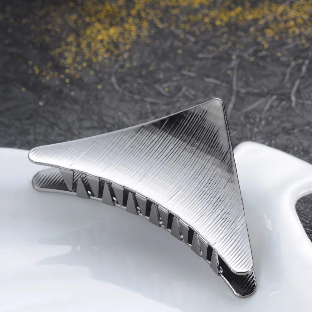 Модные женские аксессуары для волос Подарочная треугольная заколка