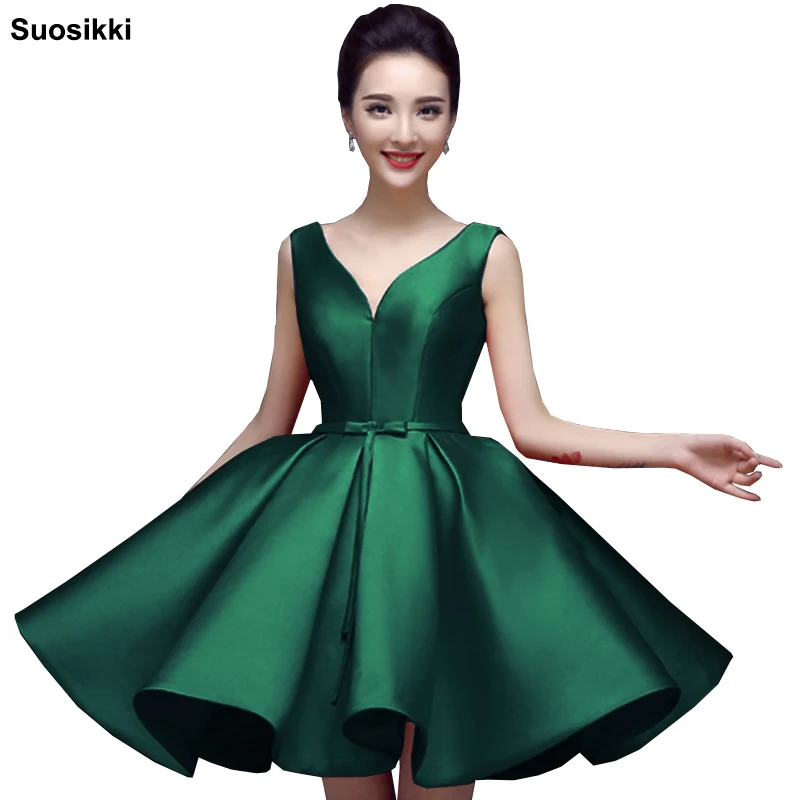 Suosikki Sexy Short Cocktail Dresses Bridal Banquet Wine Red stain Backless Party Formal Dress Homecoming Dress Robe De Soiree