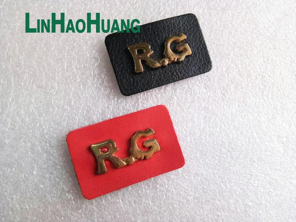 20 шт./лот черная/красная искусственная кожа ПРИШИТАЯ с золотыми металлическими