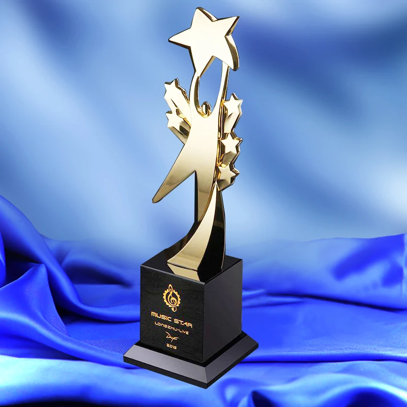 Jumping For Cheering Shaped металлический трофей С кристаллическая основа чемпионы по