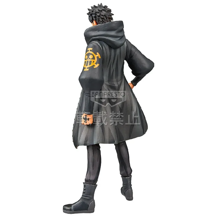 Фигурка экшн-фигурки Trafalgar Law 15-го поколения 18 см в коробке | Игрушки и хобби