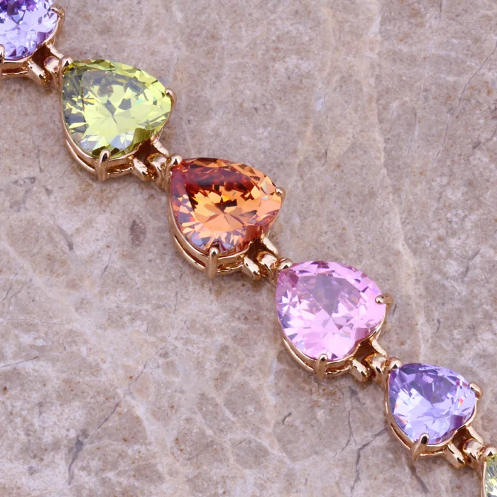 Приятный в форме сердца многоцветный многодрагоценный желтый позолоченный