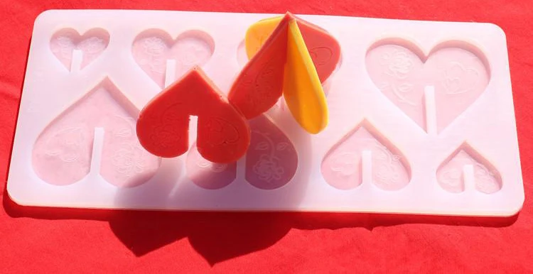 Стерео сердца могут быть объединены вместе шоколада plug in окружающий край