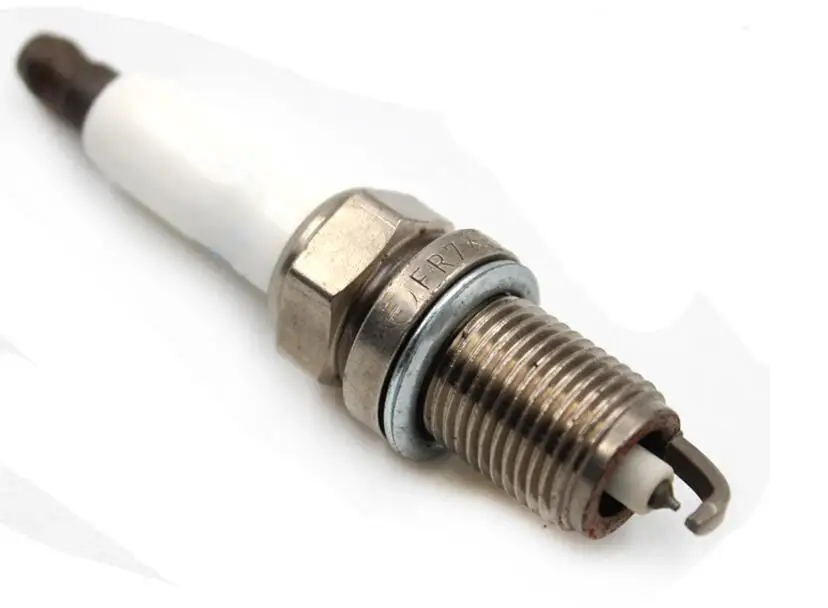Свеча зажигания для BMW E53 E60 E63 E64 E65 E66 E87 120i N46 12122158252 1 шт.|Свечи и запальные свечи| |