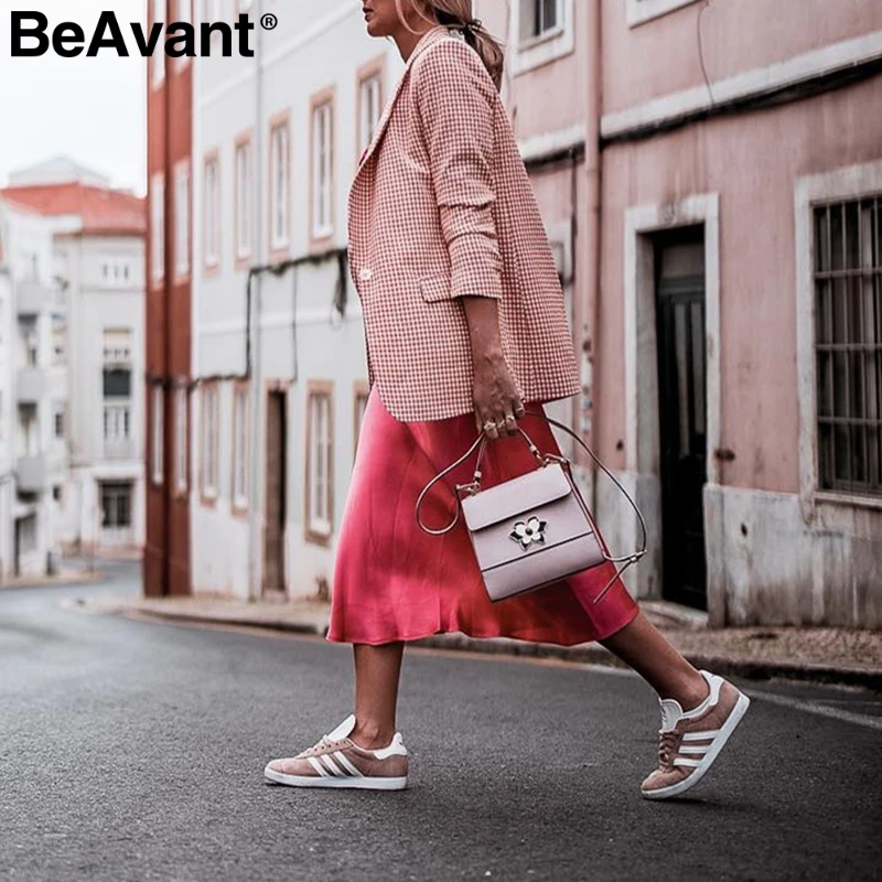 Женский блейзер с длинным рукавом BeAvant розовый клетчатый карманами и одной