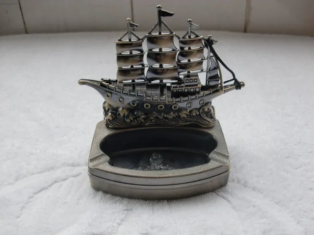 Металлическая пепельница зажигалки подарки праздничные рождественские