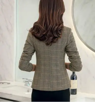 

Plus Size Casual Slim Women Plaid Blazers and Jackets Notched Neck Ladies Long Sleeve Single Button Suit Jacket Coat