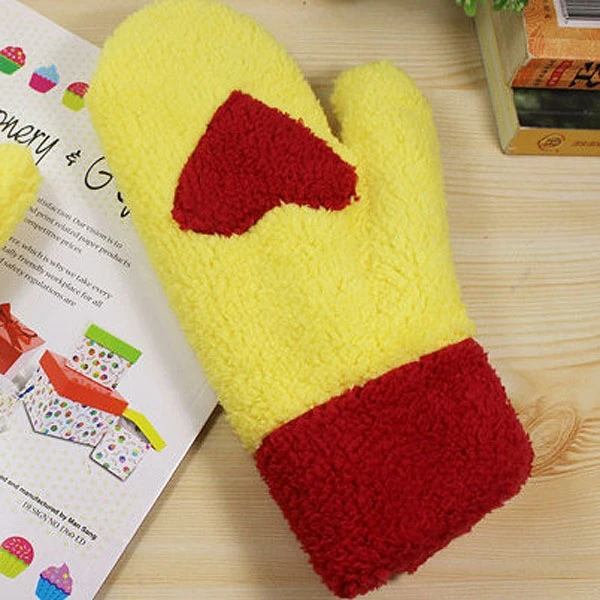 

Girls’ Lovely Soft Warmer Double-deck Plush Mittens Full Finger Gloves