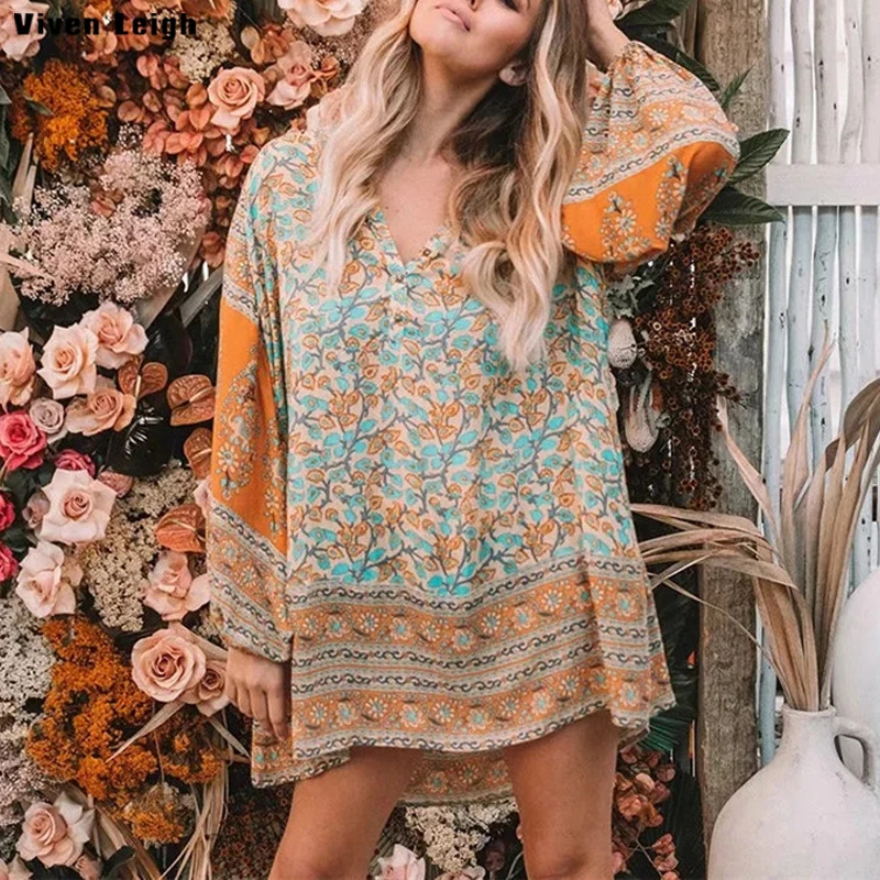 Новые короткие Boho платье 2018 печати с длинным рукавом v-образным вырезом Платья