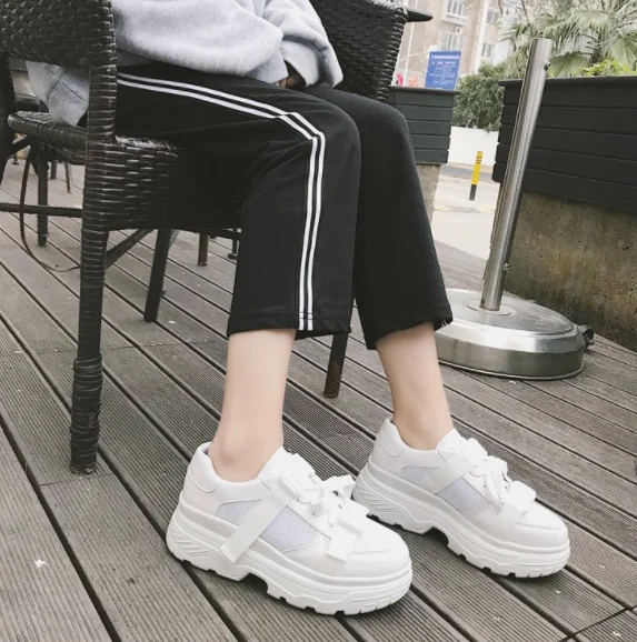 Женские кроссовки на платформе XEK из натуральной кожи и сетчатой ткани модная