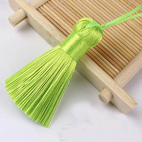 Light green 10 шт. 5 см короткая кисточка 23 Цвета Сати кисточки хлопок кулон с шелковыми нитями для Diy ювелирных изделий изготовление ручной работы поставщик - Цвет: Light green