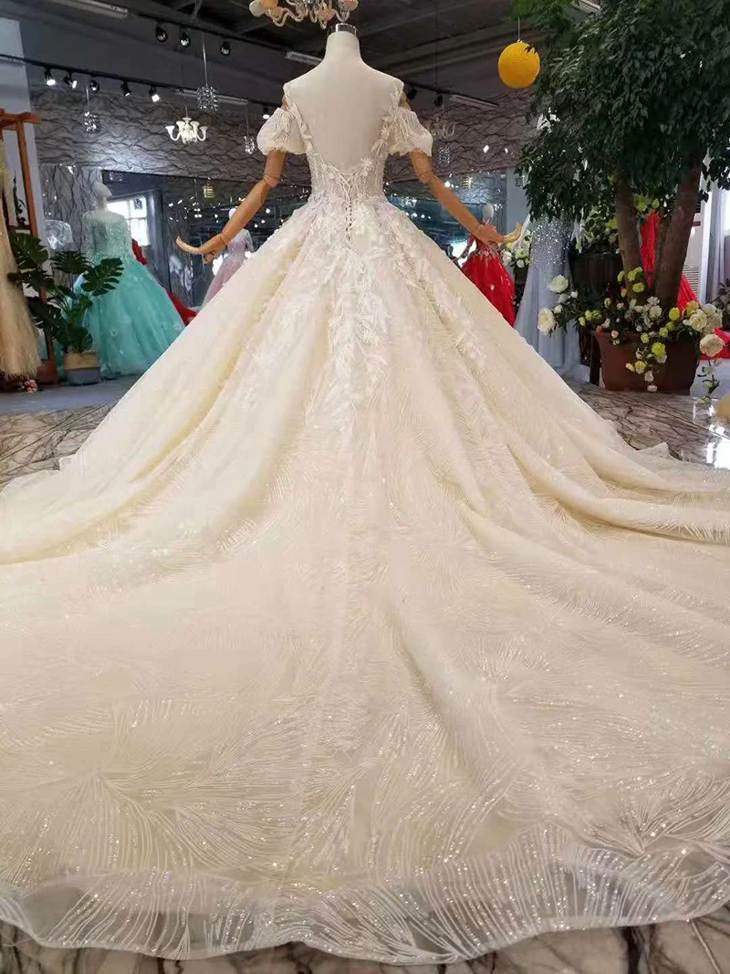 LSS290 light champagne wedding gowns with long train off the shoulder sweetheart dresses ball gown from real factory | Свадьбы и