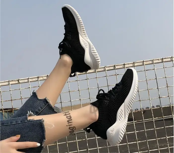 Кроссовки носки для женщин вулканизированная подошва без шнуровки плоская