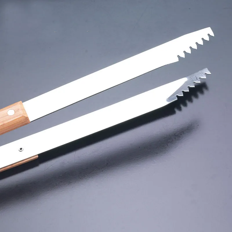 Promotion 4pcs/set Outdoor Grill BBQ Accessories Clinic Cooking Tool Set with Bamboo handle Knife Fork Tong Spatula |
