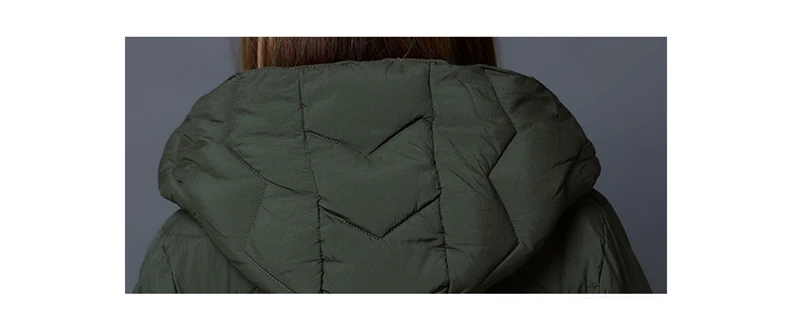 Женское Брендовое утепленное хлопковое пальто с капюшоном новинка зимы 2018