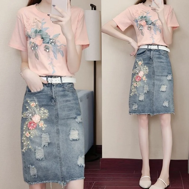 Женский комплект из двух предметов футболка с коротким рукавом и джинсовая юбка