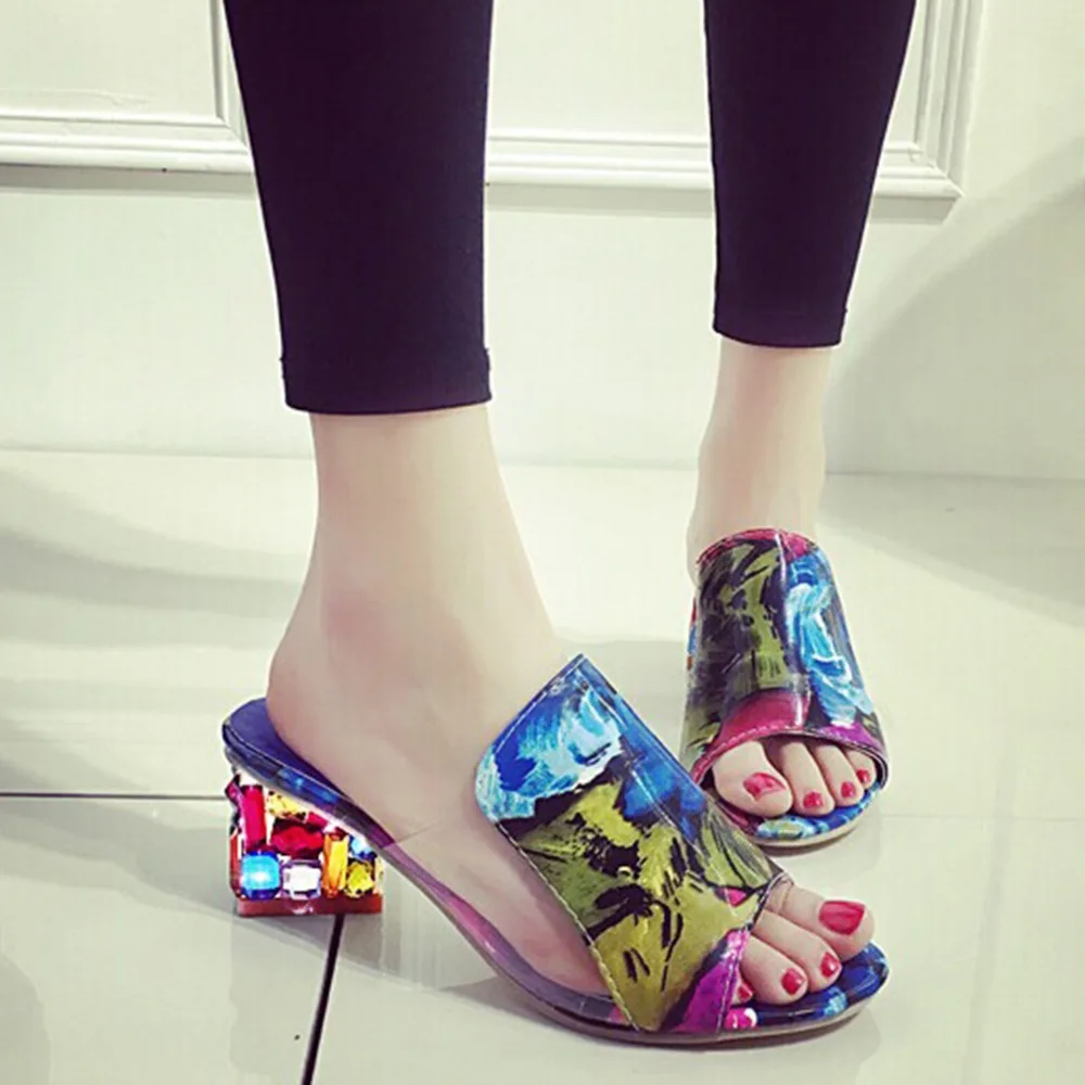 Модные босоножки со стразами женские шлепанцы с круглым открытым носком и Летние