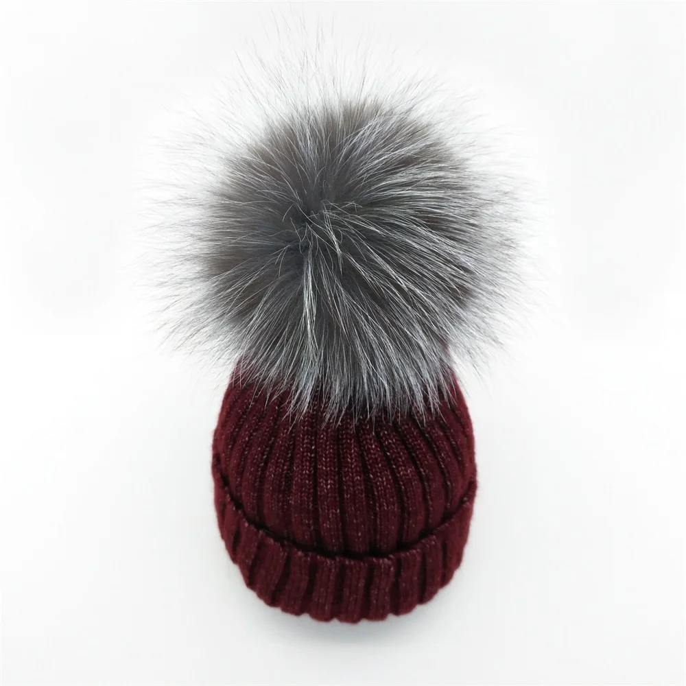

Genuine Real Silver Fox Fur Pompom Hat for Women Mix Knitted Hat Skullies Beanie Female Cap Winter Hats Girls Bonnet Gorro