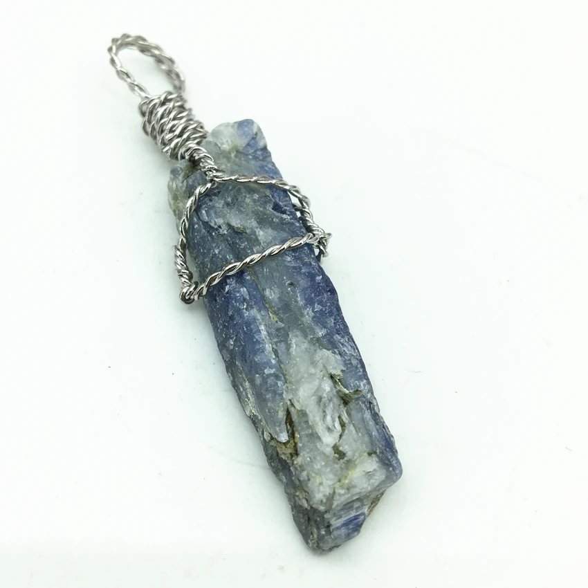 Изысканный ручной работы natural Камень blue кианит Неправильной Charms серебряный