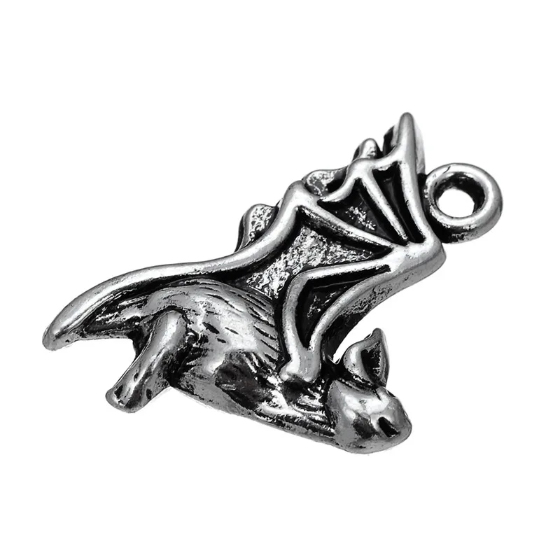 

3D Flying Bat Animal Antique Sliver Charms