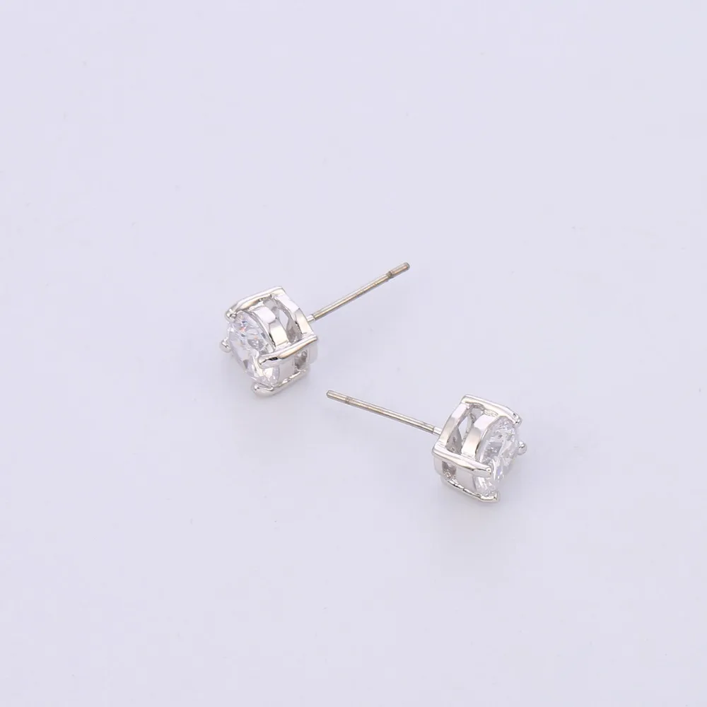 Женские серебряные серьги silveryy с винтовой спинкой и кубическим цирконием